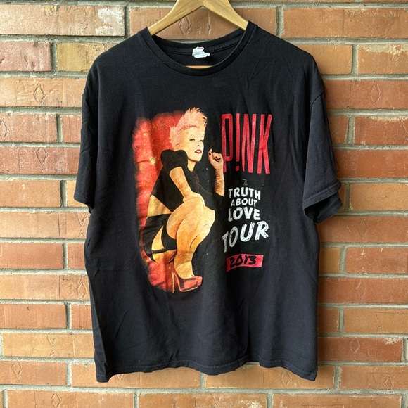 Pink The Truth About Love T-Shirt / 2013 Tour / XL - Picture 1 of 8